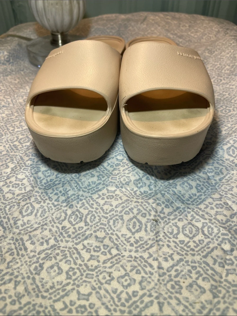 Lemon Jelly Women’s Creamy  Tan Platform Slide Sandals size 41 EU/ 10.5 US